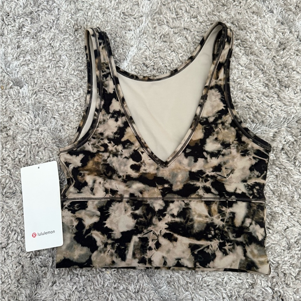 Lululemon Power Pivot Tank size 6!